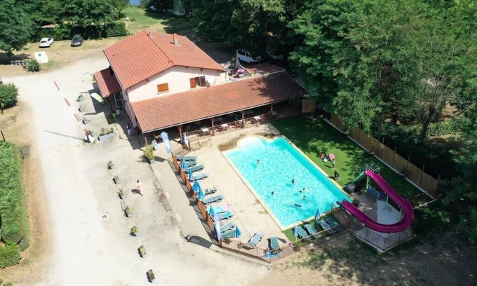 Rieux-de-Pelleport House | Flower Camping LES MIJEANNES * - Mobile-home Premium 29m2 - 2 bedrooms air conditioning +TV + dishwasher 4 people