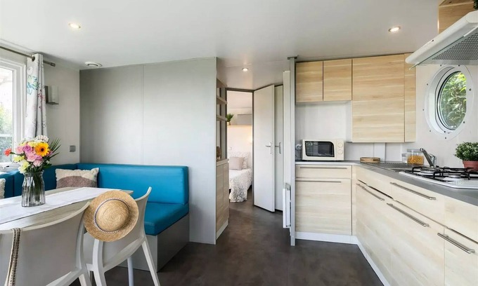 Guidel-Plages House | Flower Camping Jardins de Kergal * - Mobile home 2Ch Standard - TV 4 to 5 people - 4 pers. included in the tariff