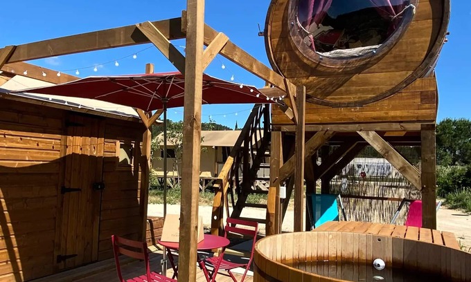Bize-Minervois House | Flower Camping Olivigne * - Lightning 1 bedroom (Breakfast, bed/house made, basket aperitif) + SPA 2 people