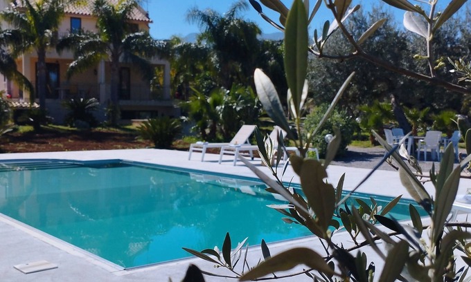 Villa Grazia di Carini Villa | Flower Villa with large private pool and wellness for exclusive use