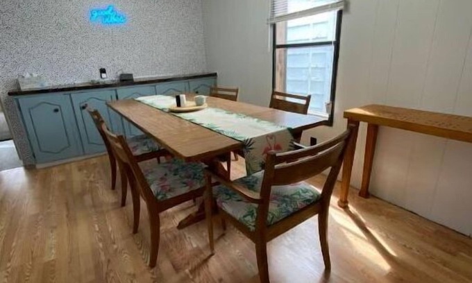 Fort Smith Cottage | Fly Fisher Abode! 3bd/2bath - great location.