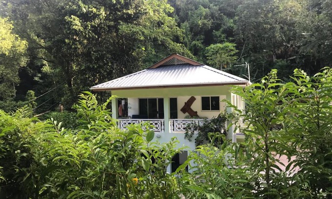 Praslin Island Apartment | FOND B'OFFAY LODGE