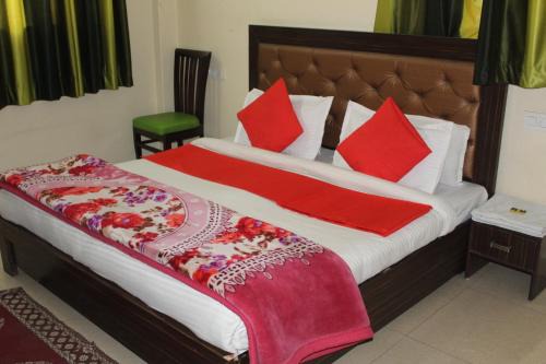 Mandi Hotel | Food Mania Hotel restaurant