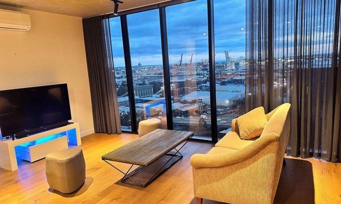 Footscray Apartment | Footscray Apartment Nice Melbourne City View