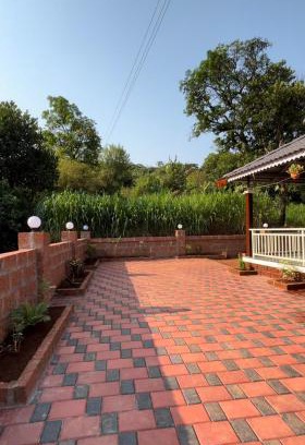 Patan Villa | Forest hill by Koyna