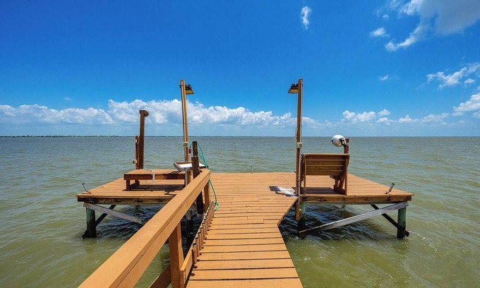 Taft House | Forever Paradise | Bay Access + Fire Pit