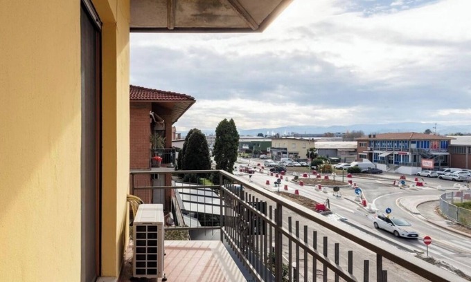 Formigine House | Formigine - [Land of Motors-Homes]