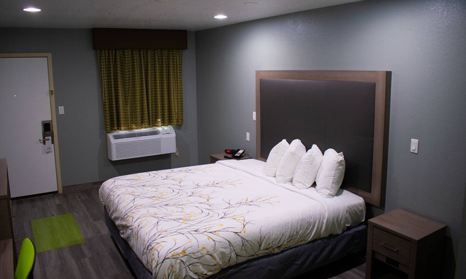 Fort Davis RV Rental | Fort Davis Inn & R.V. Park