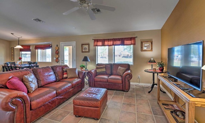 Fort Mohave House | Fort Mohave Family Home with Golf Course Views!