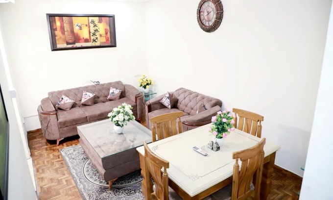 Saket Apartment | Fortune Home Service Apartment 3Bhk,E-28 Saket 1B