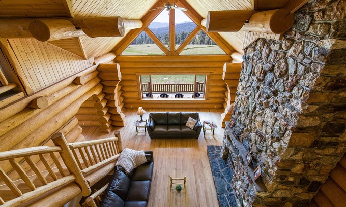 Rock Creek Cabin | Fossen's Guest Lodge - 5000 sq. ft majestic custom log home! Breathtaking view!