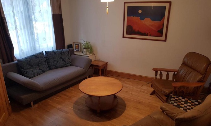 West End Apartment | Fountainbridge Flat