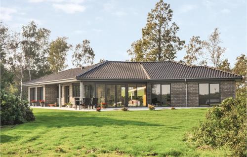 Hesselager House | Four-Bedroom Holiday Home In Hesselager
