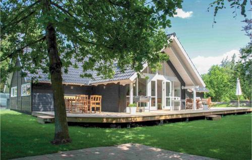 Hoensinge House | Four-Bedroom Holiday Home In Vig