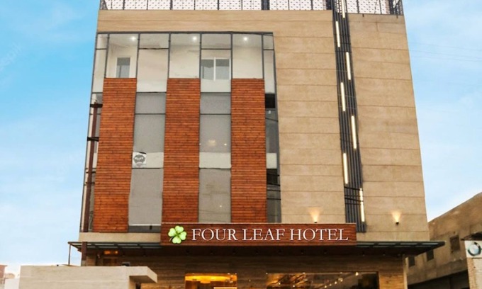 Kasganj Hotel | Four Leaf Hotel
