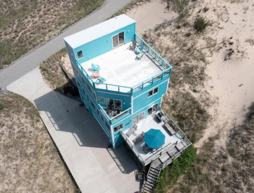 Shelby House | Four Story Beach House with Views of Lake Michigan