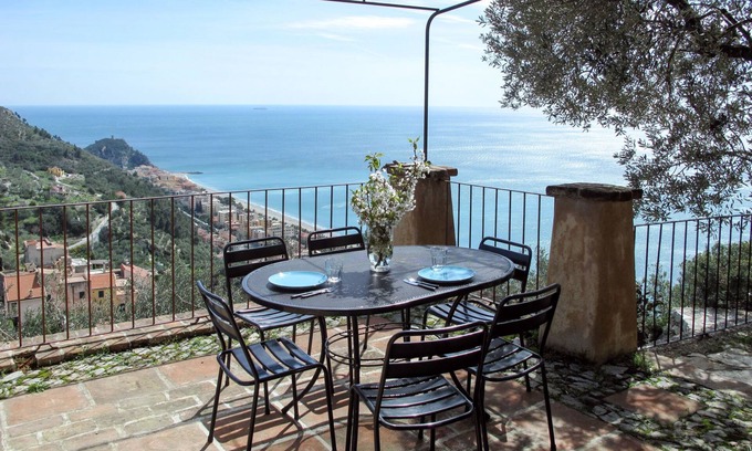Varigotti House | Francesca (VGO210) by Interhome