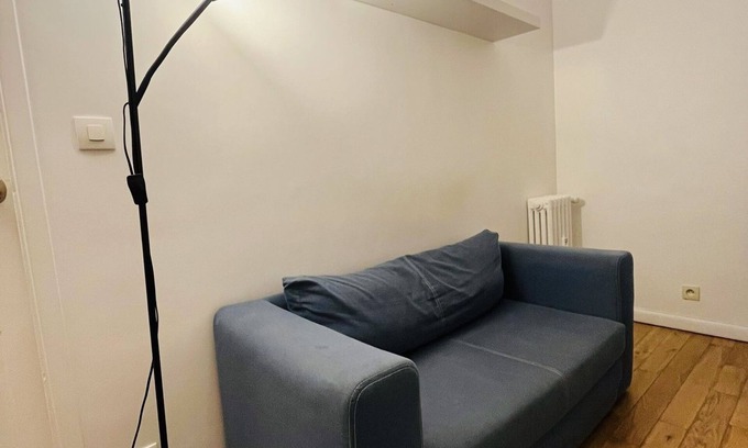 Maisons-Alfort Apartment | Free Parking, 3min from Metro, 10min from Paris: Perfect for Remote Work!