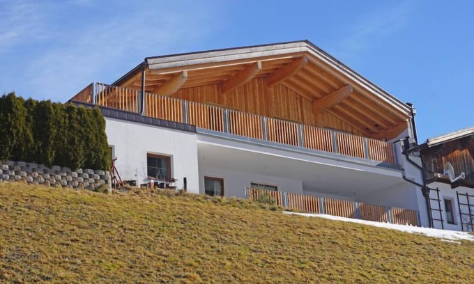 Schnann Apartment | Freiheit-La by Interhome