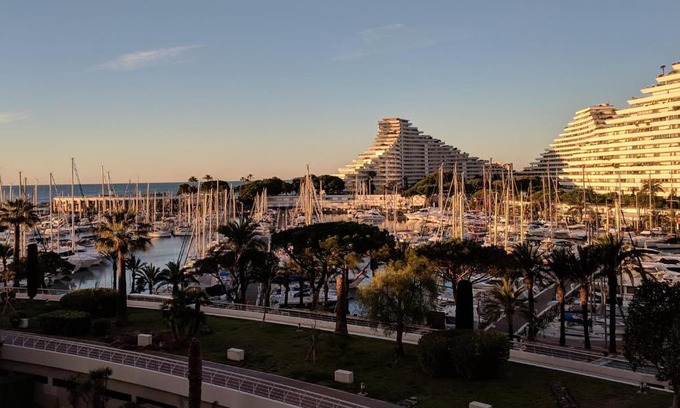 Villeneuve Loubet Beach Apartment | French Riviera Condo 4 Rent in Marina Baie des Anges