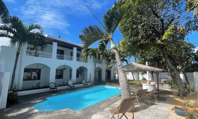 Blue Bay Apartment | FRIDA, 3-bedroom apartment just a few minutes' walk from Blue Bay lagoon.