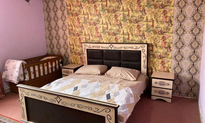 Geghanist House | Friend's House rooms near Airport