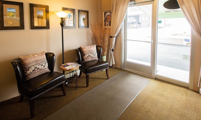John Day House | Friendly local stay at Dreamers Lodge John Day Oregon.