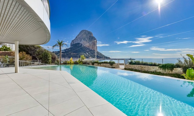 Calpe Apartment | Front line sea apartament for rent in Calpe, EVOLUTION