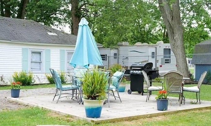 Lakeview House | Fronteir cottages modern 2 bedroom cottage