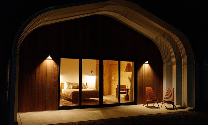 Center Hotel | Frontier Drive Inn