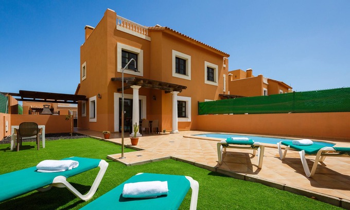 Geafond House | Ftv Holidays Homes- Villa Paraíso