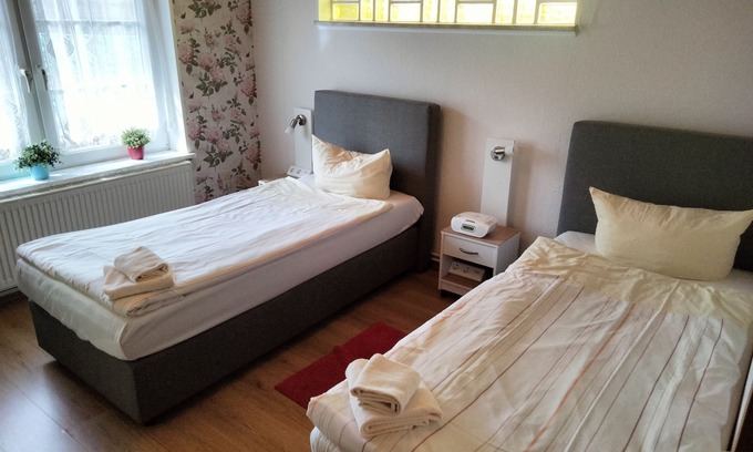 Neumuenster House | Fuhrkamp 74 - 1 bedroom with living room