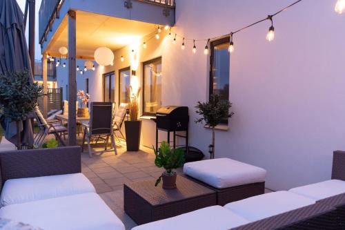 Bastad House | Fully Equipped Home in Båstad with Cozy Patio
