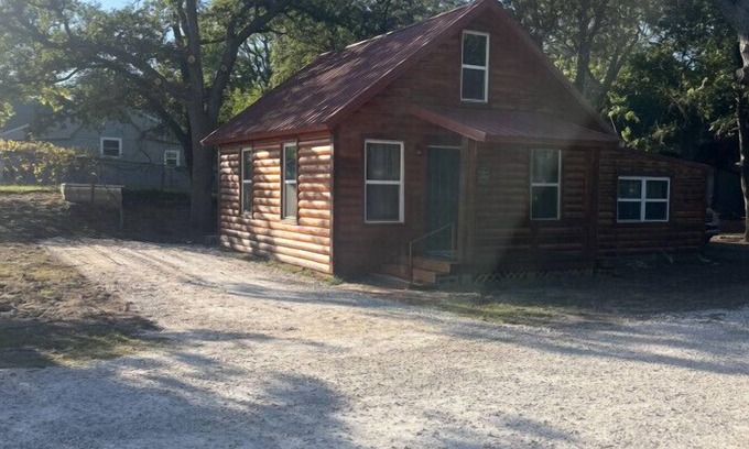 Fay House | Fun Cabin in the Woods