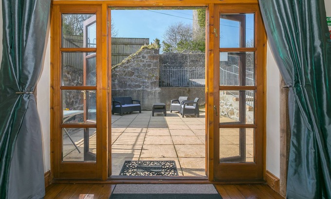 Stenalees Cottage | Furness@the West Dry
