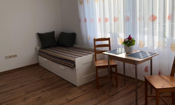 Norderstedt Apartment | Furnished 1 room apartment for rent
