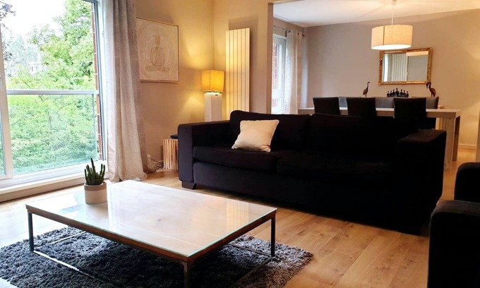 Saint-Maurice Pellevoisin Apartment | Furnished 3-bedroom apartment Lille Tram St Maur + garage