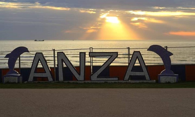 Anza Apartment | Furnished apartment for rent 5 min from the beach