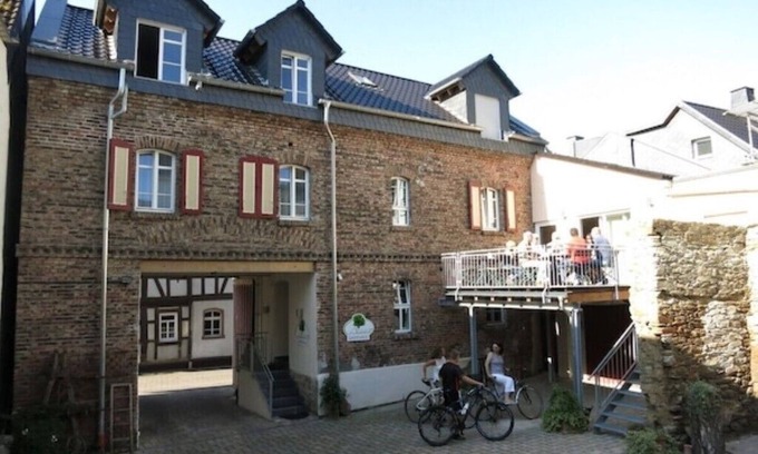 Burgschwalbach Apartment | Gästehaus " Auszeit " Burgschwalbach Apartment 3 Lindenblick