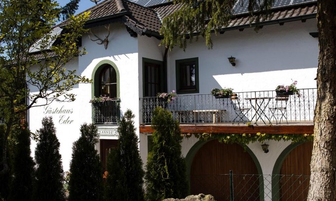 Schrobenhausen Hotel | Gästehaus Eder