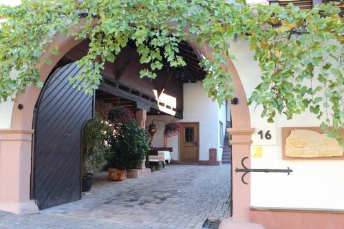 Ilbesheim House | Gästehaus Röhm