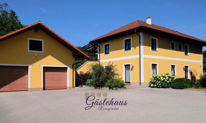 Ried im Traunkreis Apartment | Gästehaus Reingruber