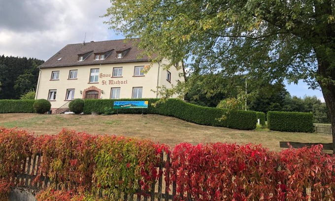 Mossautal House | Gästehaus St. Michael