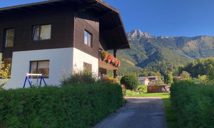 Kernhof House | Gästehaus Wasserburger