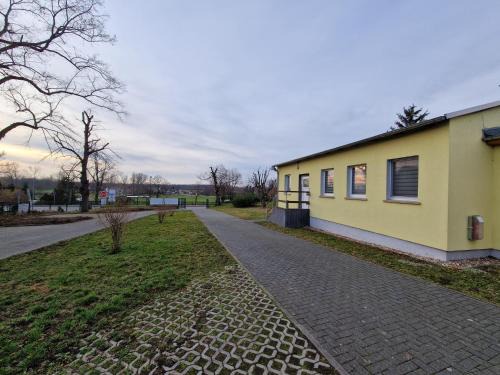 Bad Duerrenberg Apartment | Gästewohnung Heinrich Heine Schule