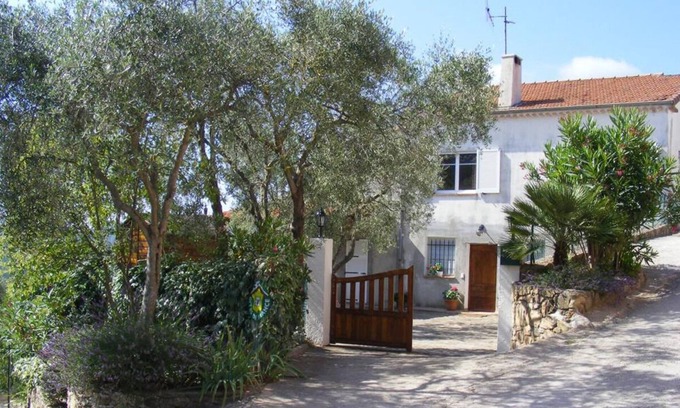 Tanneron House | Gîte au Calme en Campagne