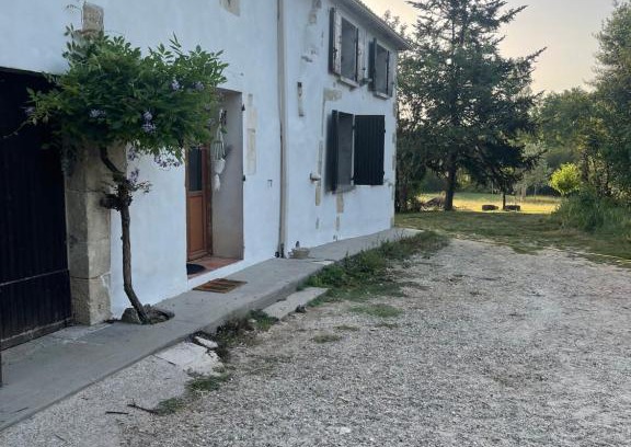 Castelviel House | Gîte au Domaine des charmes