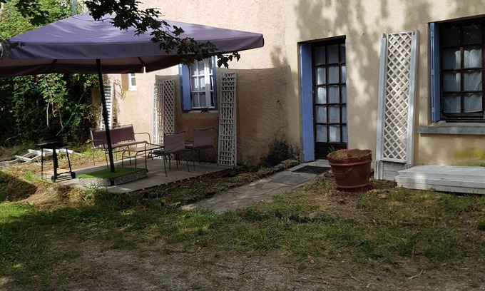 Plazac House | Gîte Dans Belle Maison Périgourdine sur 80 ha
