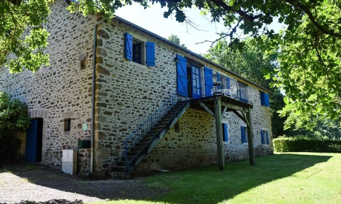 Champagnac-la-Noaille Villa | Gîte de France in Champagnac-la-Noaille 3 ears - Gîte de France 4 people