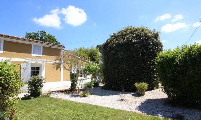 Lesparre-Medoc House | Gîte de Gisou - Lesparre Medoc